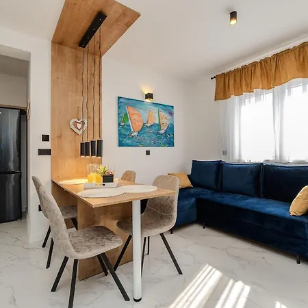 Apartman La E Bella